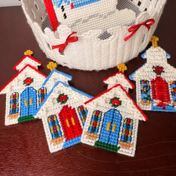 Complete Bucilla Snowman Christmas Candy Dish Plastic Canvas + Church Coasters - Picture 4 of 12